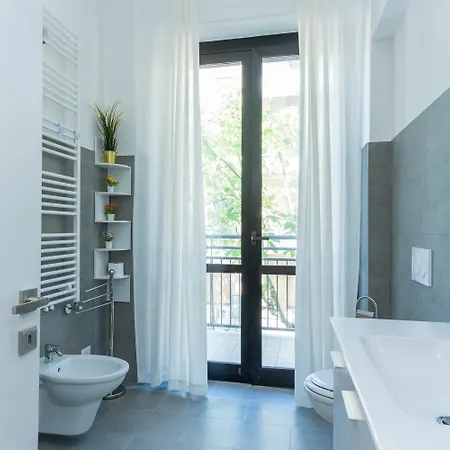 Luxury House Mare & Parcheggio 10mt Apartmán *
